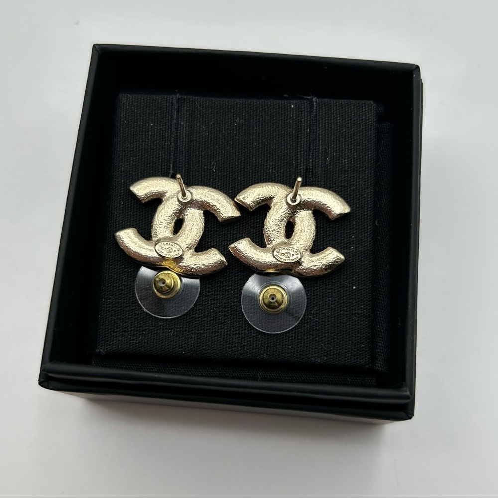 CHANEL Earrings Gold and Silver Crystal Logo - Picture 4 of 5